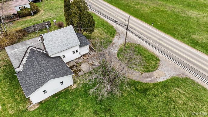 Exterior, Drone