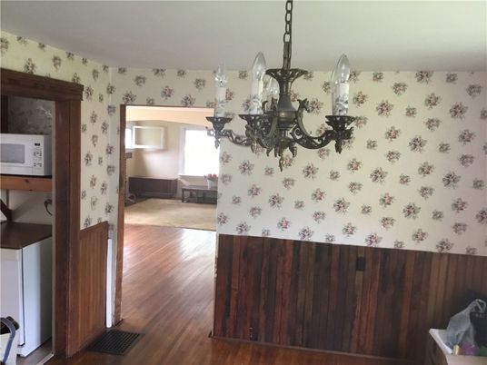 Chandelier, Interior, Wood Texture Flooring