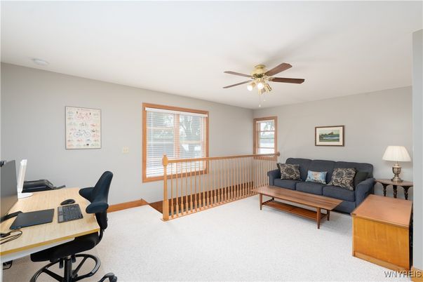 Home Office, Interior