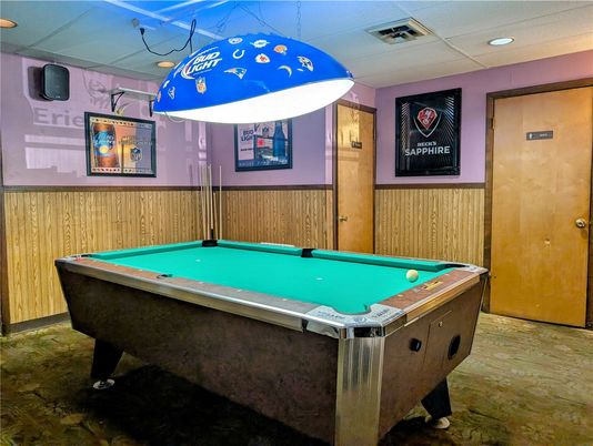 Billiard Table, Game Room, Interior, Recessed Lighting