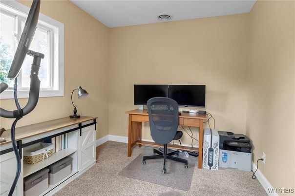 Home Office, Interior