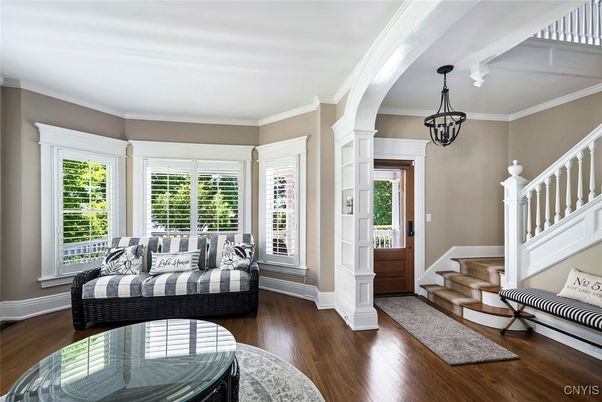 Interior, Pendant Lights, Wood Texture Flooring