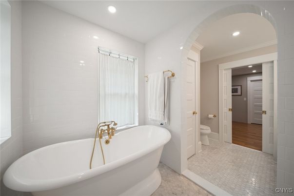 Bathroom, Free Standing Baths, Interior, Recessed Lighting, Wood Texture Flooring