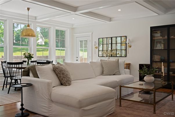 Dining room, Interior, Living room, Pendant Lights, Recessed Lighting, Wood Texture Flooring