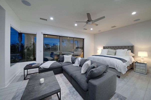 Bedroom, Interior, Living room, Recessed Lighting