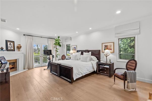 Bedroom, Fireplace, Interior, Recessed Lighting, Wood Texture Flooring