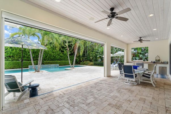 Exterior, Pool, Recessed Lighting