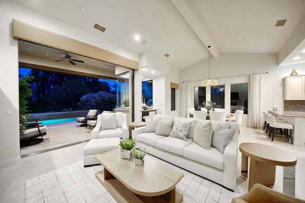 Dining room, Interior, Living room, Pendant Lights, Recessed Lighting