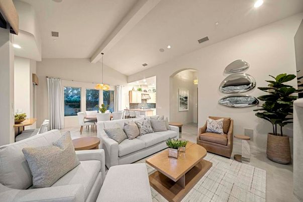 Dining room, Interior, Living room, Pendant Lights, Recessed Lighting