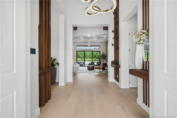 Interior, Pendant Lights, Recessed Lighting, Wood Texture Flooring