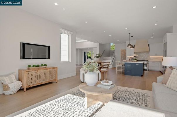 Dining room, Interior, Kitchen, Living room, Pendant Lights, Recessed Lighting, Stainless Steel Appliances, Wood Texture Flooring