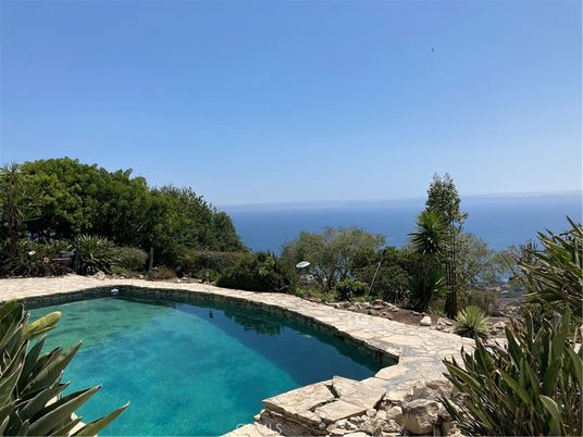 Exterior, Pool, Water