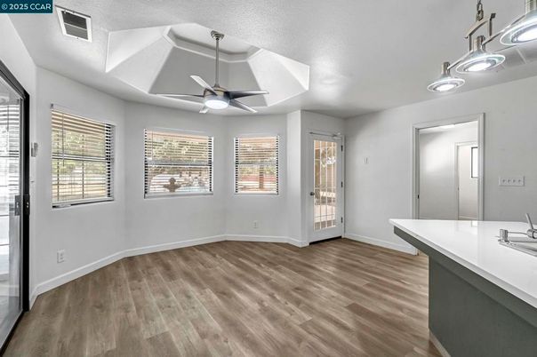 Empty room, Interior, Pendant Lights, Wood Texture Flooring