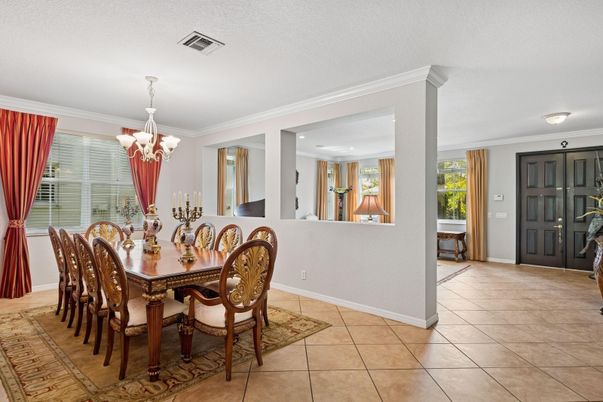 Chandelier, Dining room, Interior