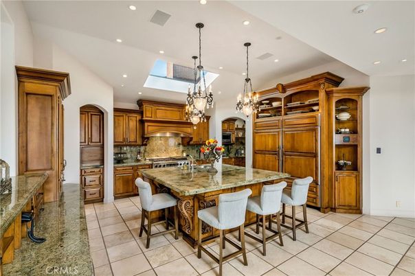 Chandelier, Interior, Kitchen, Recessed Lighting, Stainless Steel Appliances