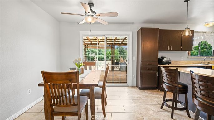 Dining room, Interior, Kitchen, Pendant Lights