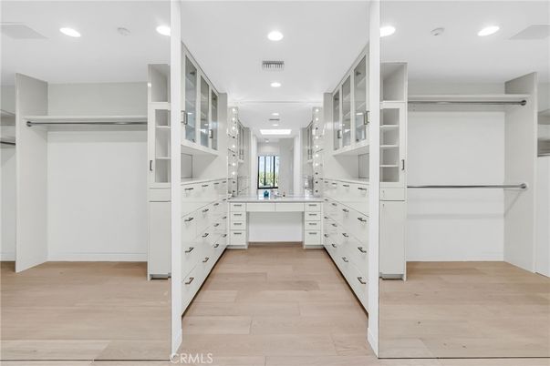 Interior, Recessed Lighting, Walk-in Closets, Wood Texture Flooring