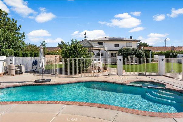 Exterior, Pool, Solar Panels