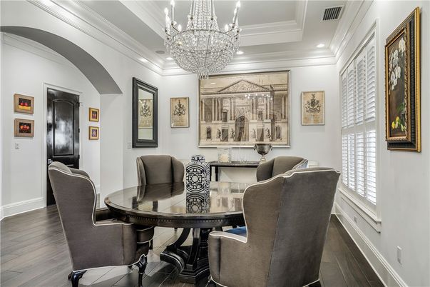 Chandelier, Dining room, Interior, Recessed Lighting, Wood Texture Flooring