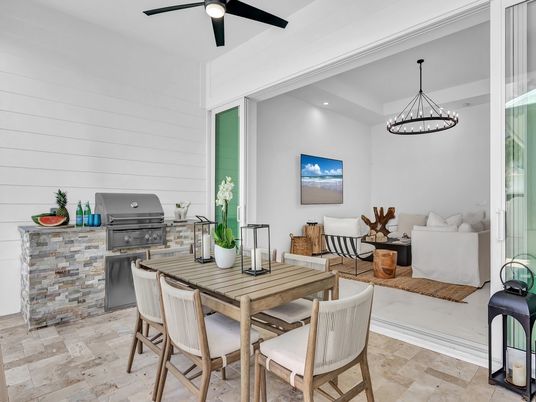 Dining room, Interior, Pendant Lights