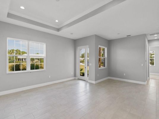 Empty room, Interior, Recessed Lighting