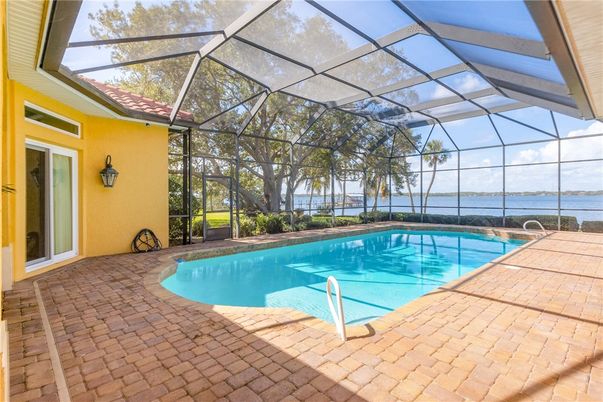 Glass Ceilings, Interior, Pool, Sun Room, Water