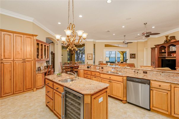 Chandelier, Dining room, Interior, Kitchen, Recessed Lighting, Stainless Steel Appliances