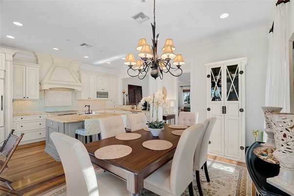 Chandelier, Dining room, Interior, Kitchen, Recessed Lighting, Wood Texture Flooring