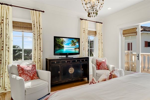 Bedroom, Chandelier, Interior, Recessed Lighting, Wood Texture Flooring