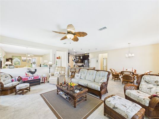 Chandelier, Dining room, Interior, Kitchen, Living room, Pendant Lights