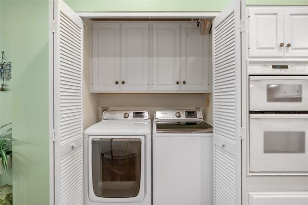 Interior, Utility Closets, Washer