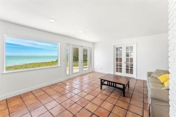 Interior, Recessed Lighting, Water