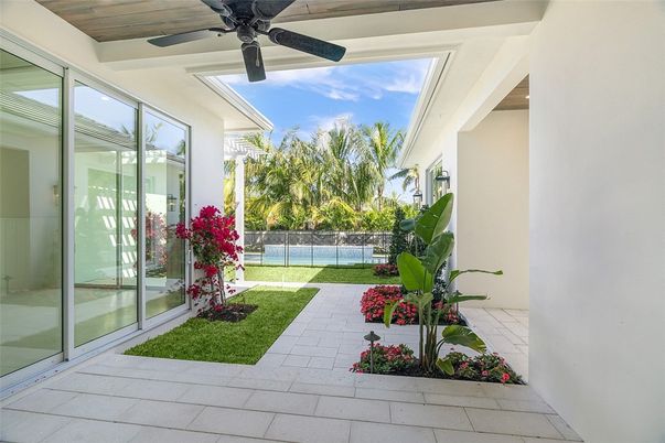Exterior, Interior, Sun Room