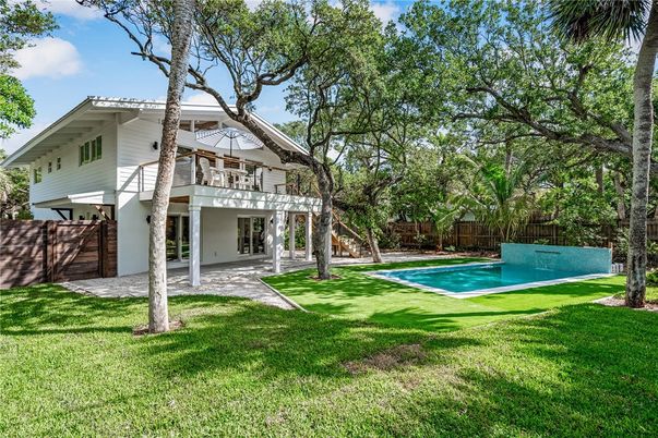 Backyard, Exterior, Pool