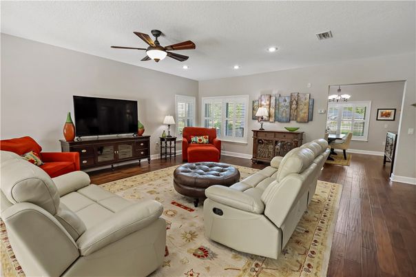 Dining room, Interior, Living room, Recessed Lighting, Wood Texture Flooring