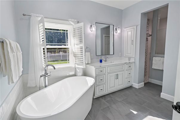 Bathroom, Dual Sink Vanities, Free Standing Baths, Interior
