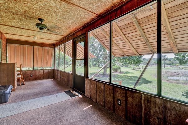 Interior, Sun Room, Wooden Beams, Wooden Ceilings