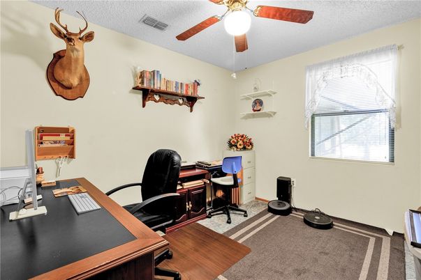 Home Office, Interior