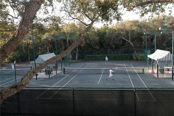 Exterior, Tennis Courts