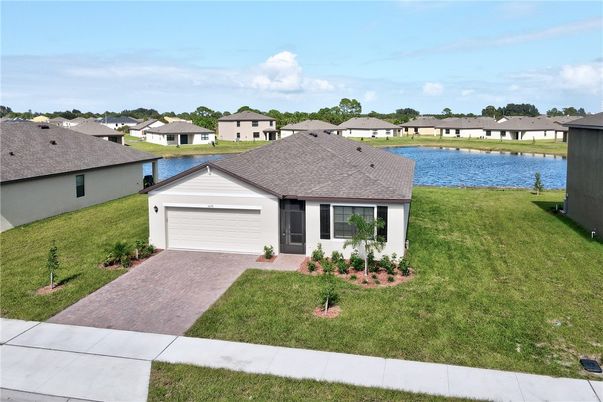 Attached, Exterior, Facade, Water, Ranch