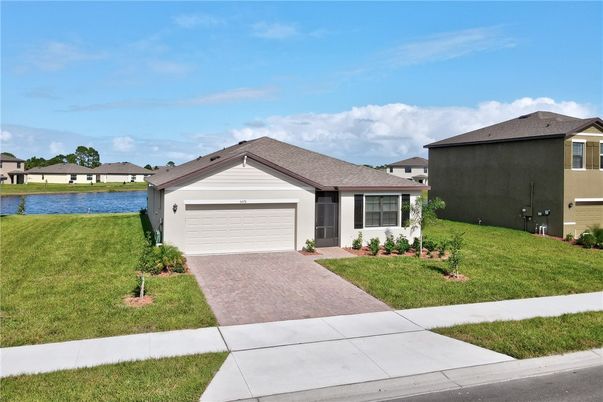 Attached, Exterior, Facade, Water, Ranch