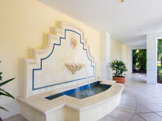 Interior, Pool, Recessed Lighting