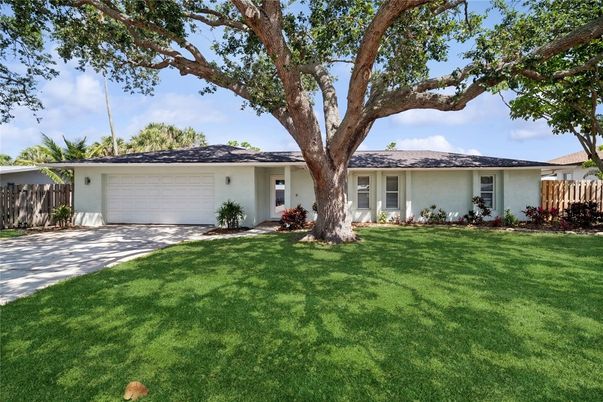 Attached, Backyard, Exterior, Facade, Ranch