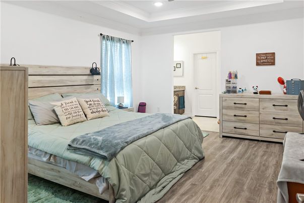 Bedroom, Interior, Recessed Lighting, Wood Texture Flooring