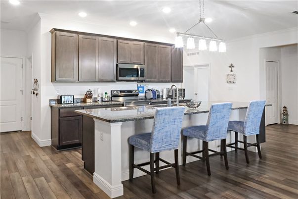 Interior, Kitchen, Pendant Lights, Recessed Lighting, Wood Texture Flooring