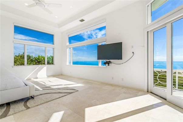 Interior, Recessed Lighting, Water