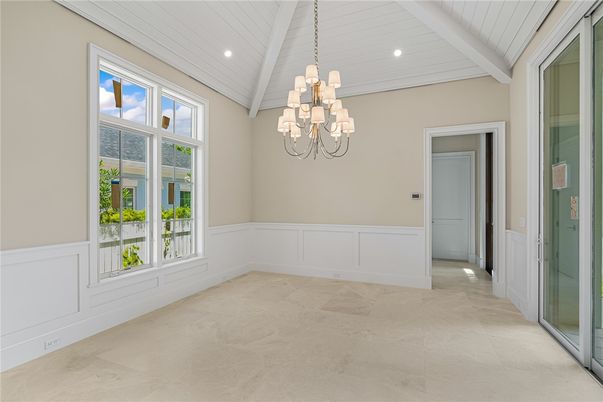 Chandelier, Empty room, Interior, Recessed Lighting