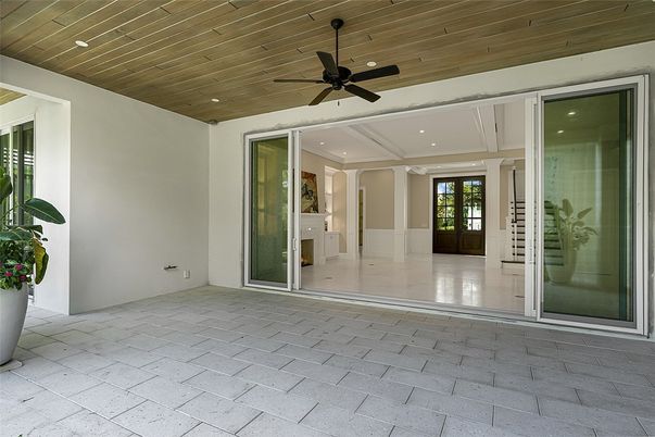 Empty room, Interior, Recessed Lighting, Wooden Ceilings