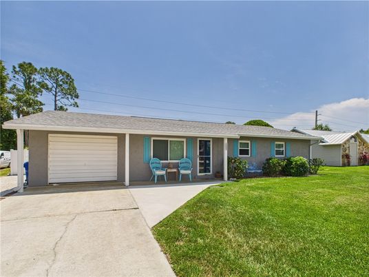 Attached, Backyard, Exterior, Facade, Ranch