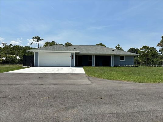 Attached, Backyard, Exterior, Facade, Ranch